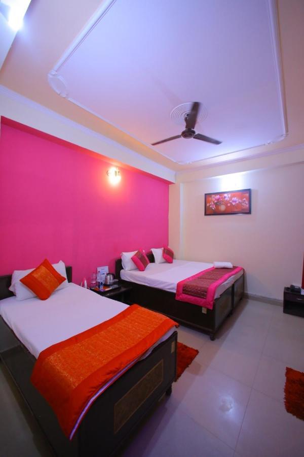 Hotel Qualia Suites At Delhi Airport New Delhi Buitenkant foto