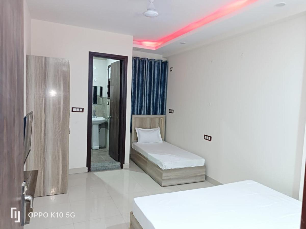 Hotel Qualia Suites At Delhi Airport New Delhi Buitenkant foto